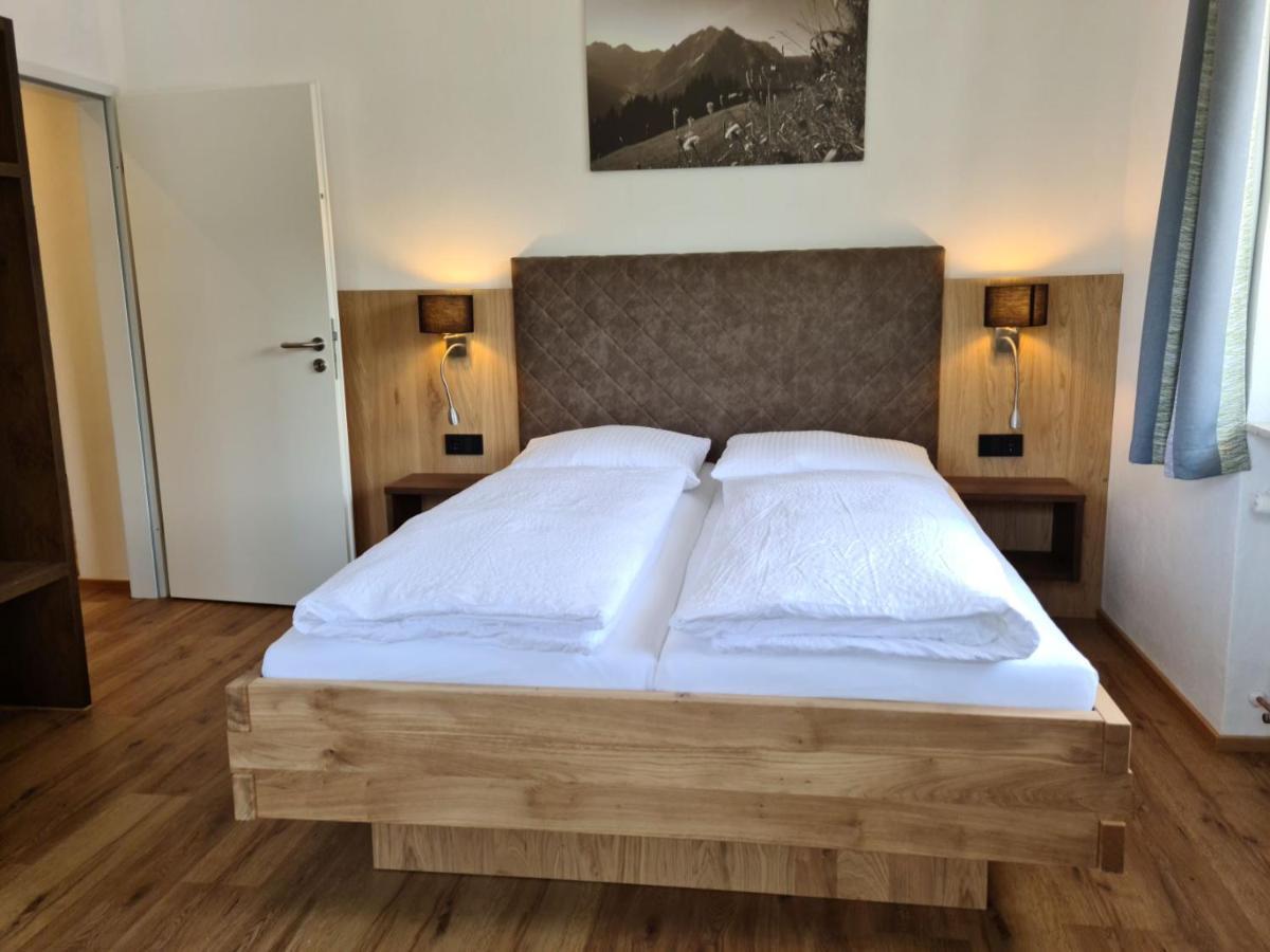 Haus Haberstock Apartment รีซแลร์น ภายนอก รูปภาพ