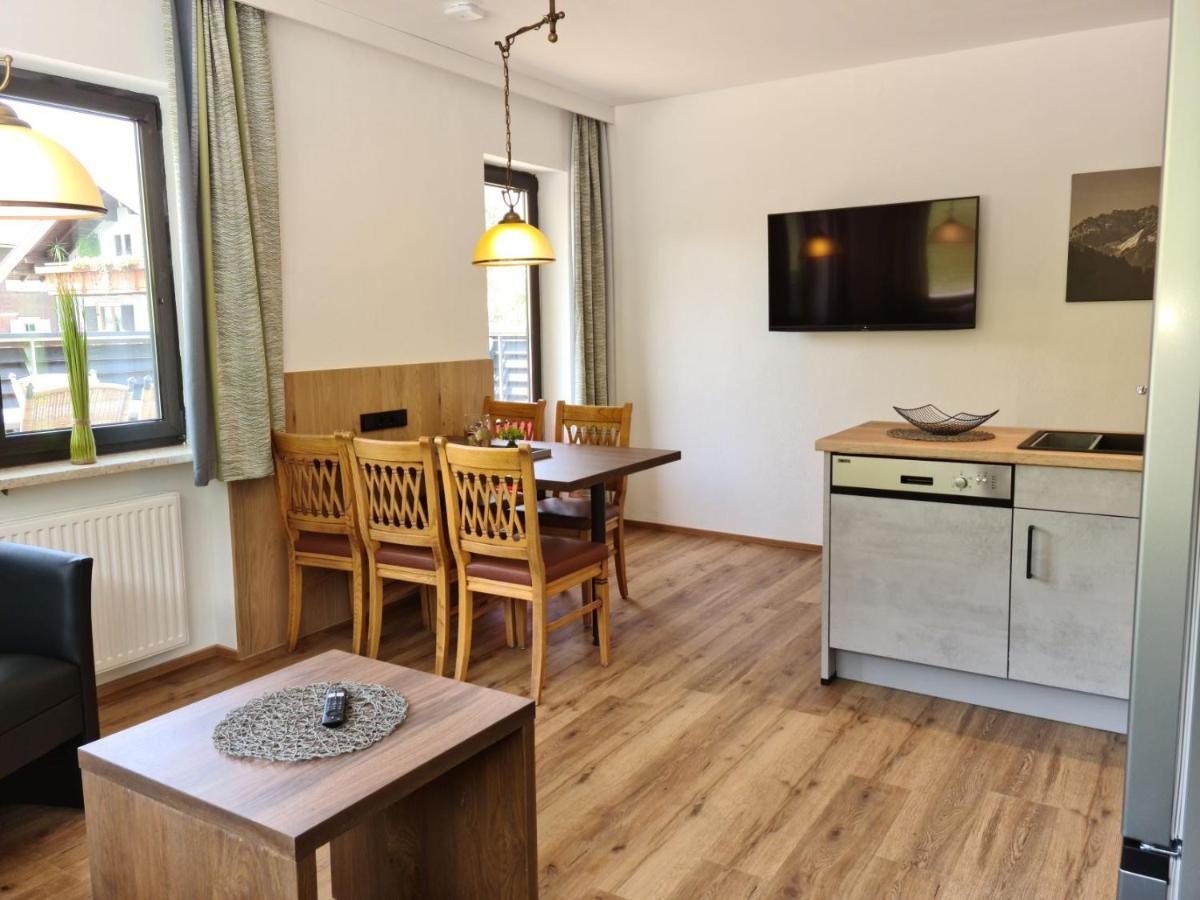 Haus Haberstock Apartment รีซแลร์น ภายนอก รูปภาพ